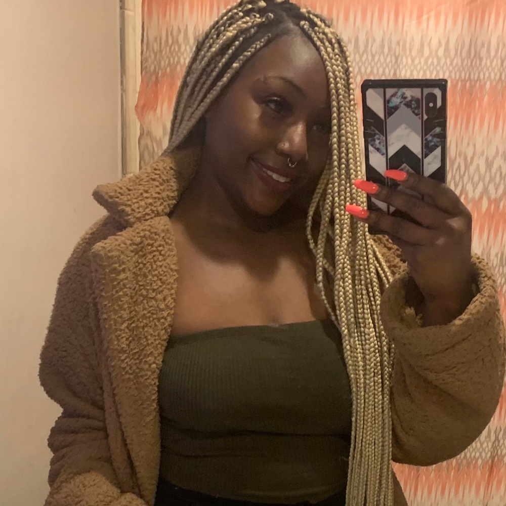 Meet your Posher, Medina